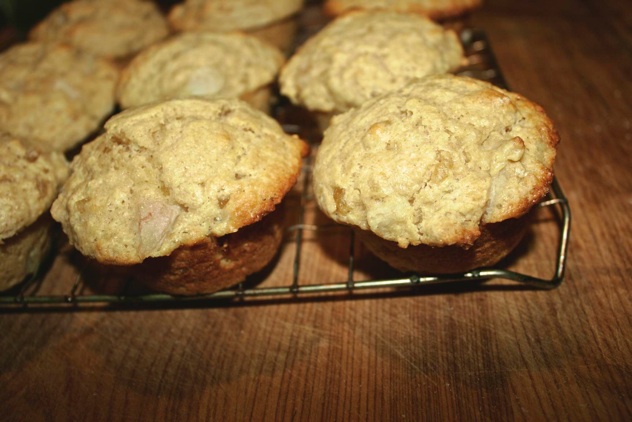 ginger pear muffins
