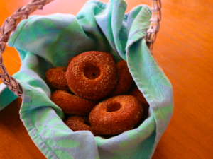 Recipe: Baked Pumpkin Donuts