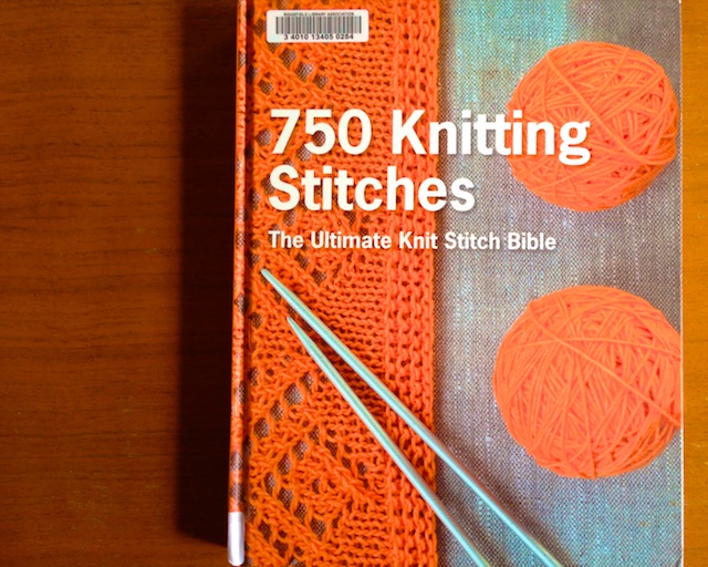Gift idea for knitters, 750 Knitting stitches
