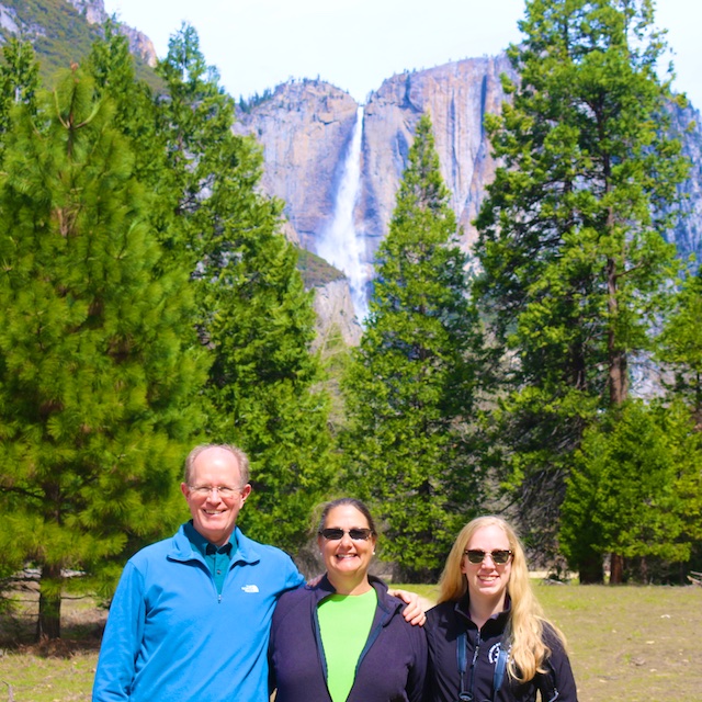 Hike to Upper Yosemite Falls