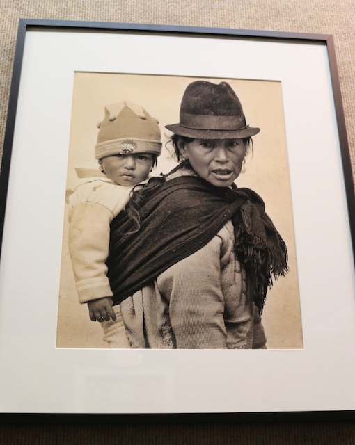Equador Mother and Child (photography) Howard Margules