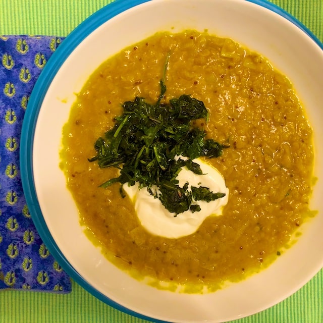 Lemony Lentil Soup with Turmeric (Recipe)