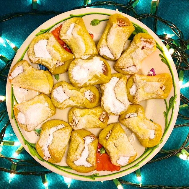 Photos of Holiday food with links to recipes