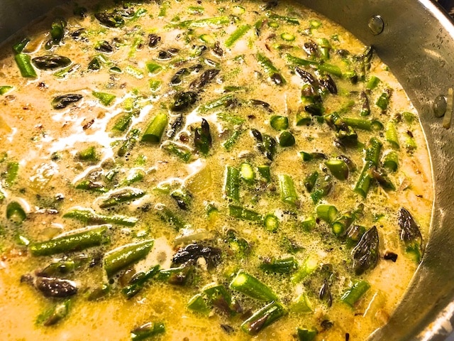Easy Asparagus Soup Recipe
