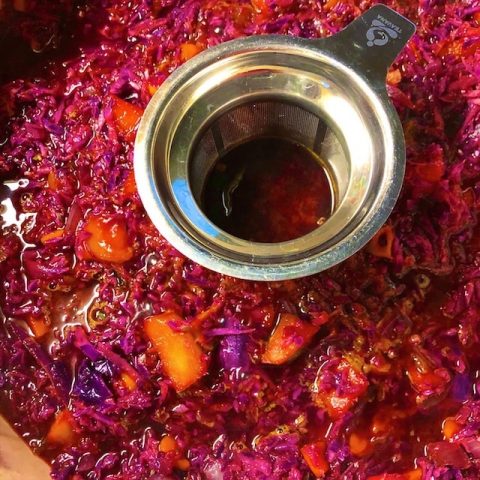 Clove Infused Red Cabbage with Apple Recipe