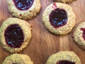 Hazelnut Jam Cookies (Recipe with Einkorn Flour)