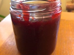 Easy Strawberry Jam (Recipe)