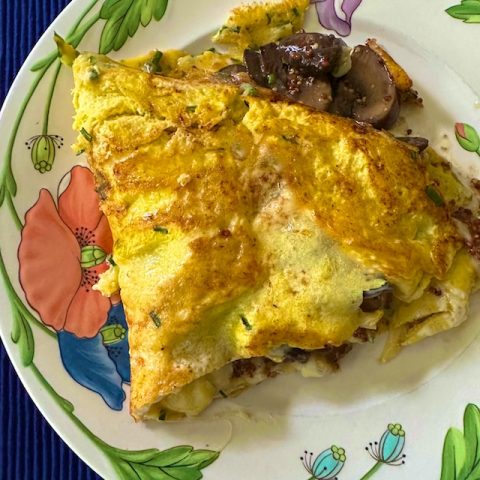 Mushroom, mustard, Gruyere Omelet recipe