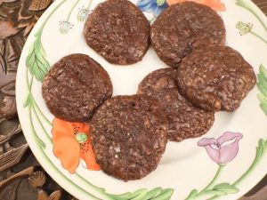 Brownie Edge Chocolate Cookies (Recipe)